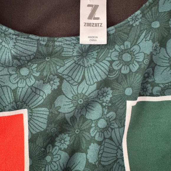 Zoozatz Miami Hurricane Crop Top - Picture 4 of 6